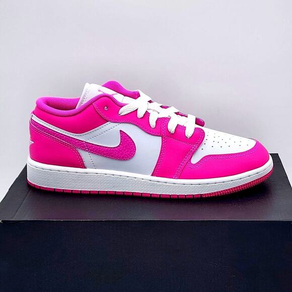 NIKE Air Jordan 1 Low USA (GS) Kids' 6.5Y Retro - Picture 4 of 13